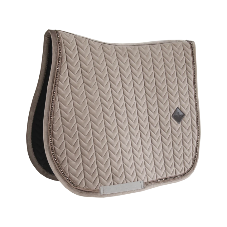 Kentucky Velvet Pearls Jump Saddle Pad Beige 1 Kentucky Velvet Pearls Jump Saddle Pad Beige