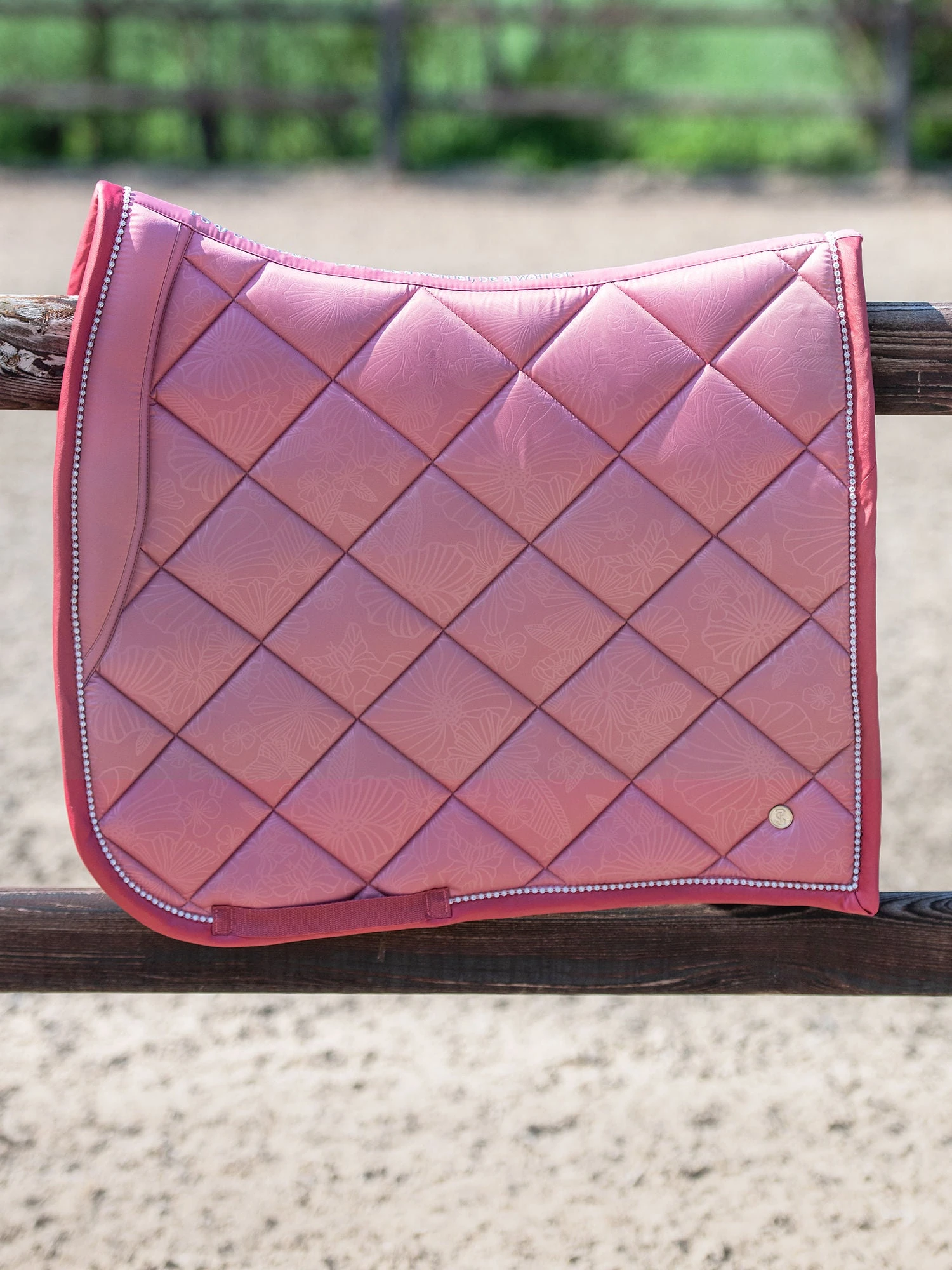 PS Of Sweden Floret Dressage Saddle Pad Faded Rose 4 PS Of Sweden Floret Dressage Saddle Pad Faded Rose - Image 4