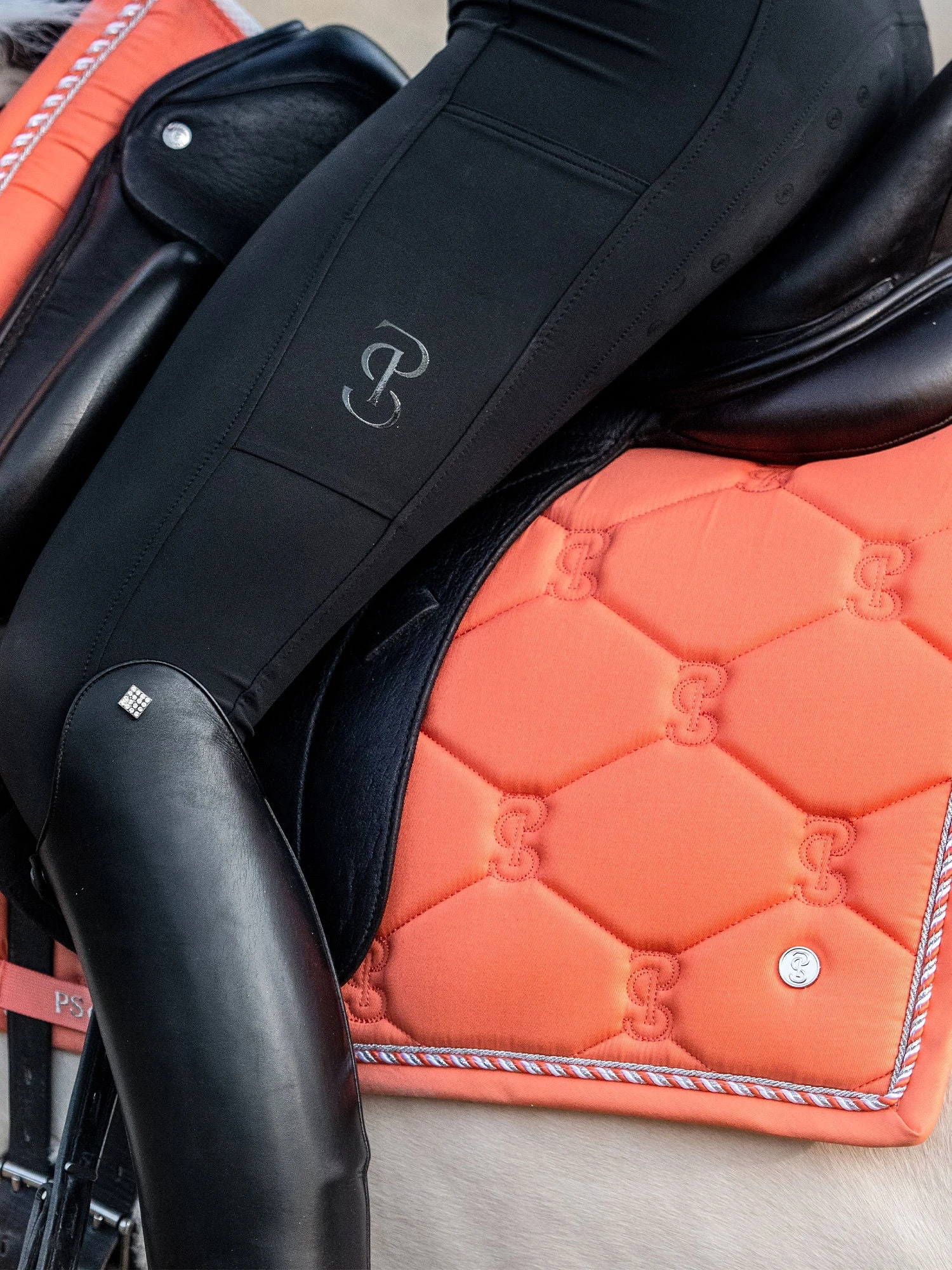 PS Of Sweden Cotton Signature Dressage Saddle Pad Coral 2 PS Of Sweden Cotton Signature Dressage Saddle Pad Coral - Image 2