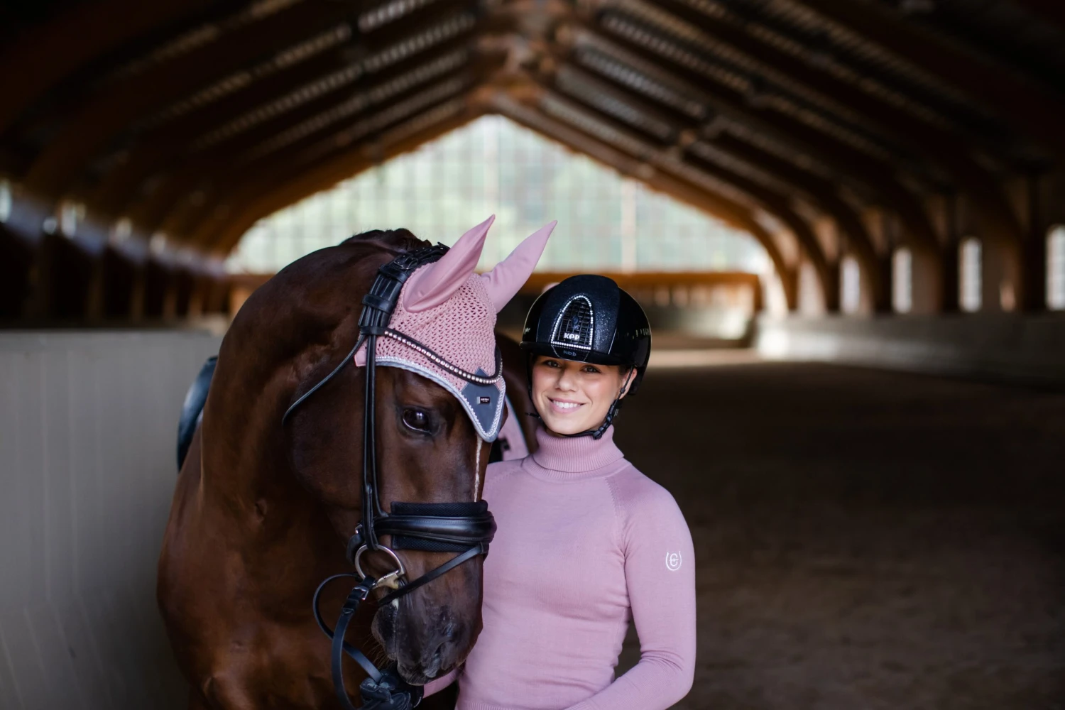 Equestrian Stockholm Ear Bonnet Pink Crystal 3 Equestrian Stockholm Ear Bonnet Pink Crystal - Image 3
