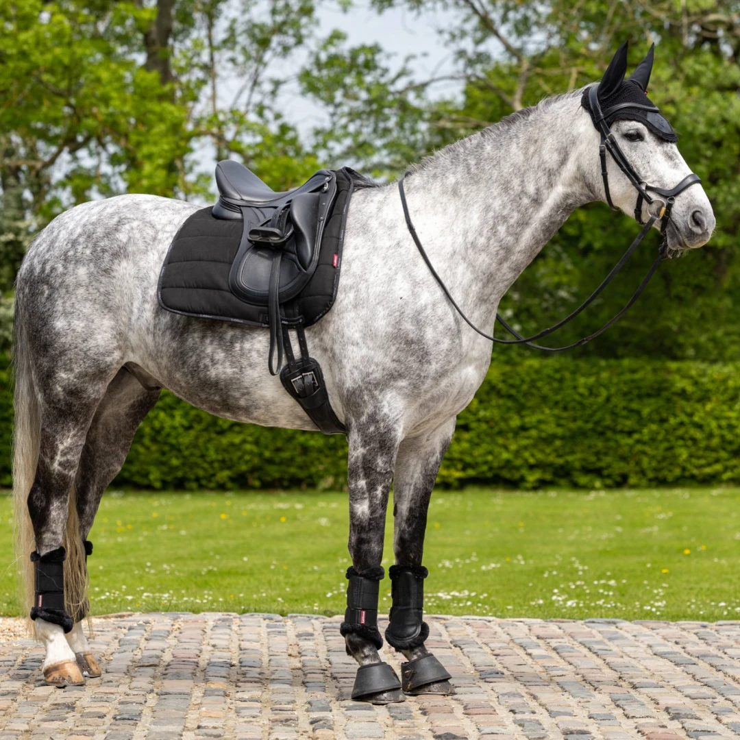 LeMieux Work Dressage Saddle Pad Black 2 LeMieux Work Dressage Saddle Pad Black - Image 2