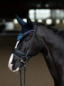 Equestrian Stockholm Padded Ear Bonnet Blue Meadow 5 Equestrian Stockholm Padded Ear Bonnet Blue Meadow -Equestrian Supplies padblue meadow ear net huva fliegenhaube oornetje hov